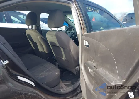 2015 Chevrolet Sonic Lt Auto from USA, damaged, VIN 1G1JC5SH4F4177074